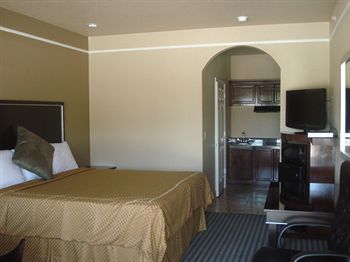Scottish And Motel